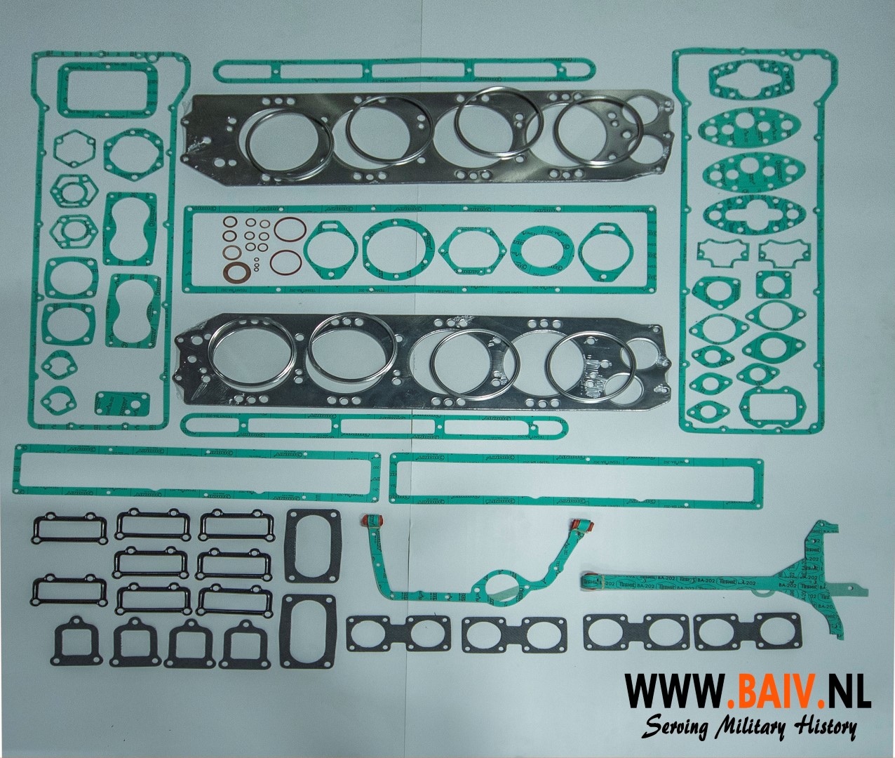 Brand new engine gasket sets for FORD V8 GAA / GAF / GAN: - Image 2